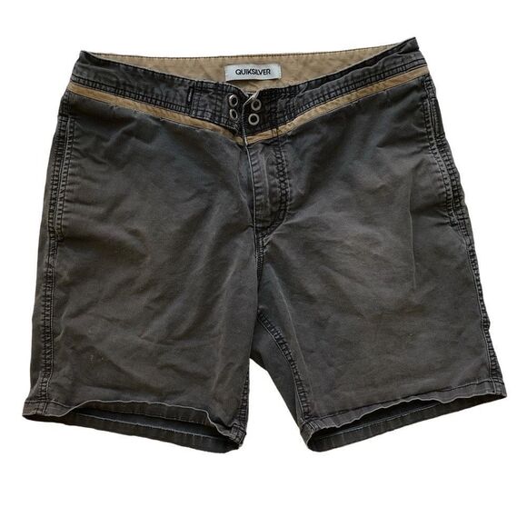Quiksilver Board Shorts - Men’s 32 - Picture 1 of 6
